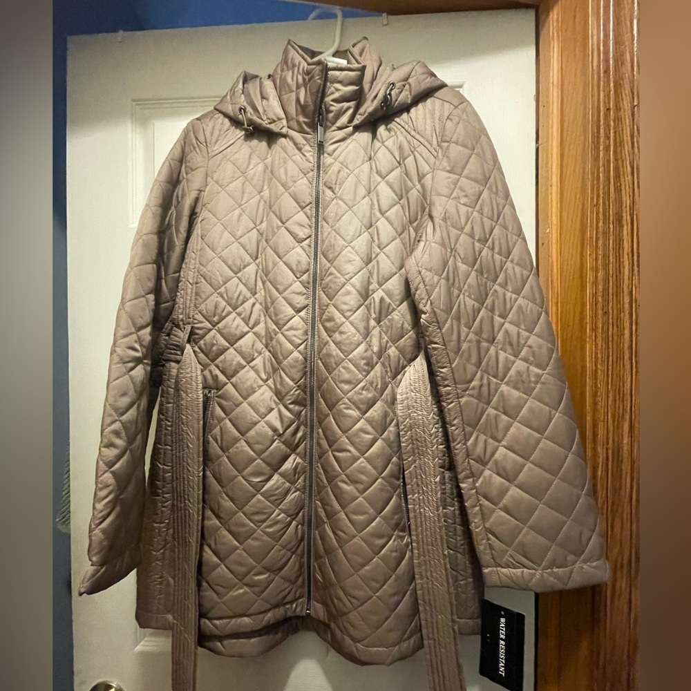 Tower by London fog lightly lined puffer jacket